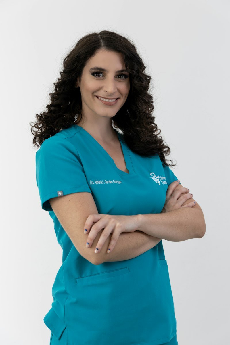 Retrato de la Dra. Camila Sandoval Peña, ginecóloga